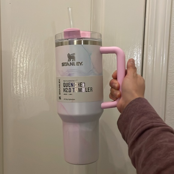 Stanley Quencher Watercolor H2.0 FlowState Tumbler 40oz, Tulle & Dusk bundle - Picture 8 of 10